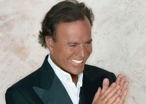 Julio Iglesias vuelve a Lima