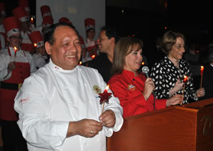 D’Gallia encendió el árbol navideño gastronómico más grande del mundo D’Gallia encendió el árbol navideño gastronómico más grande del mundo
