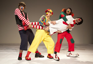 César De María por partida triple