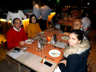 Clientes de Vivanda disfrutaron de una fiesta de vino y maridaje